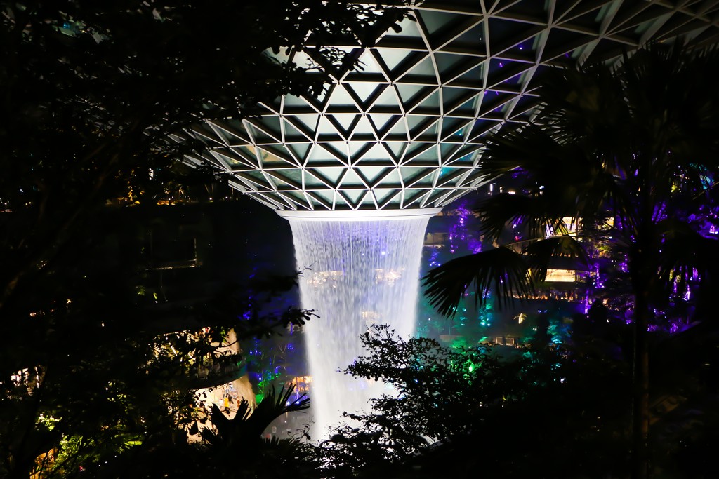 Jewel Changi Airport สิงคโปร์